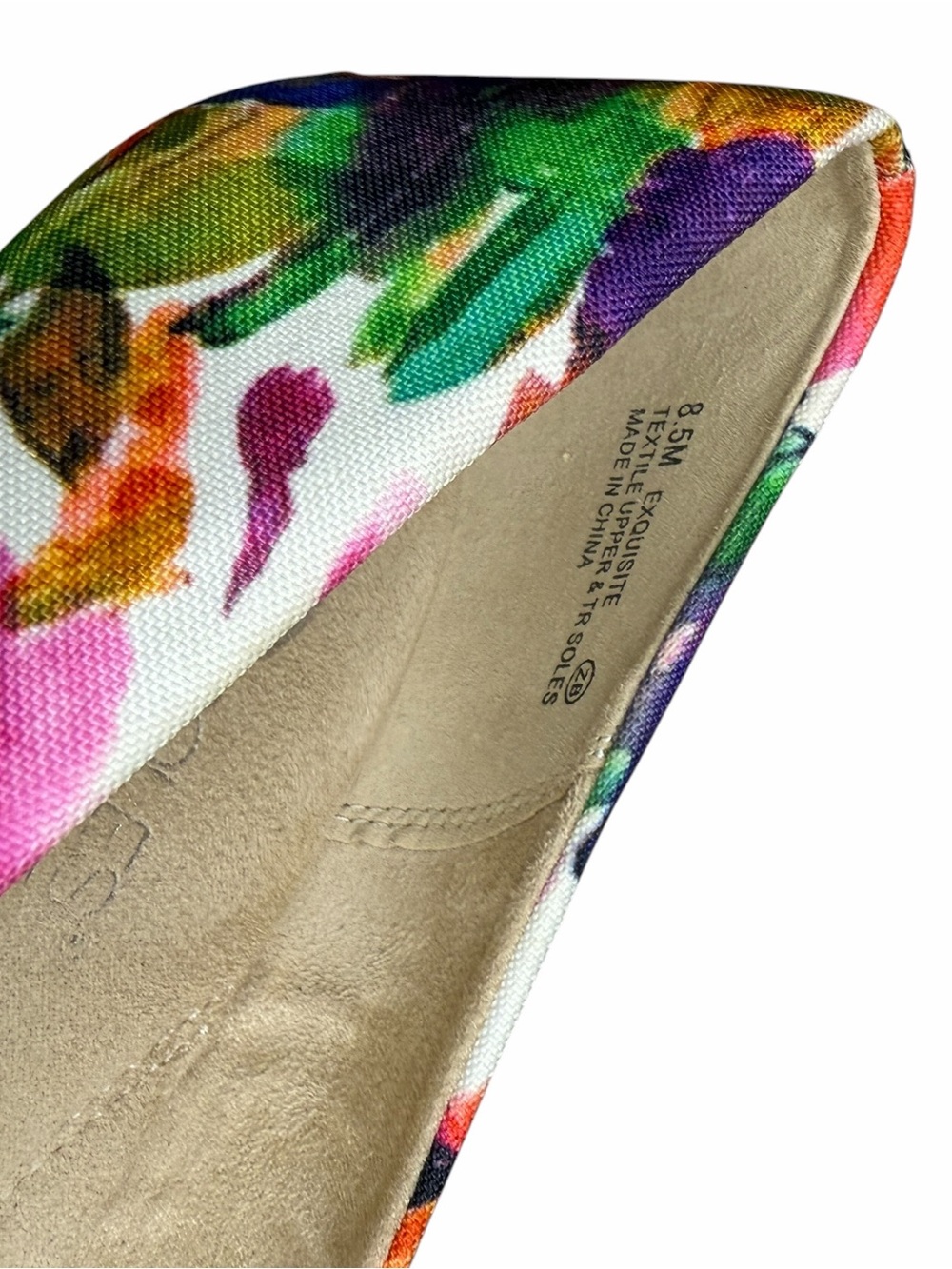 AEROSOLES Multicolor Floral Pointed-Toe Pumps - Picture 5 of 5